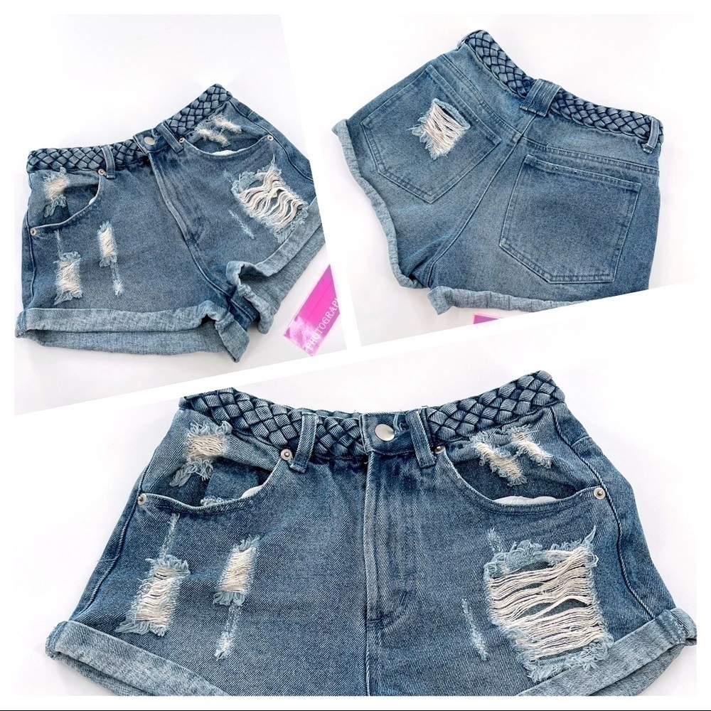 Honey Punch Distressed High Waisted Jean Shorts size S
